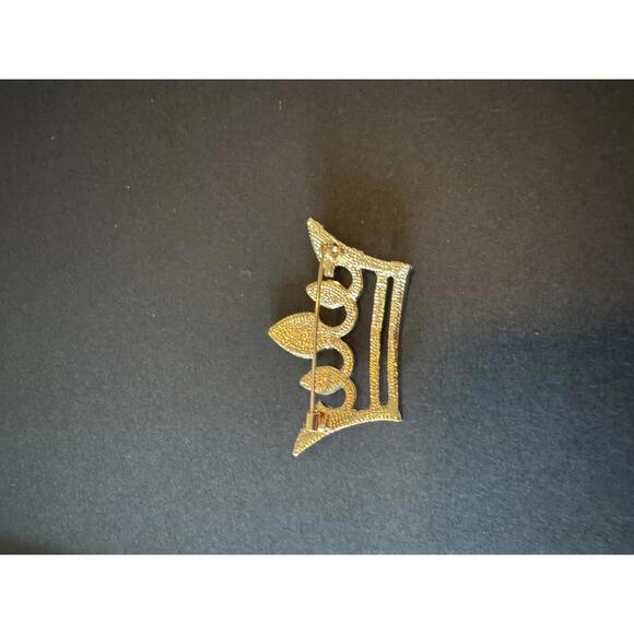 Elegant Crown Brooch with Sparkling Rhinestones - Picture 3 of 3